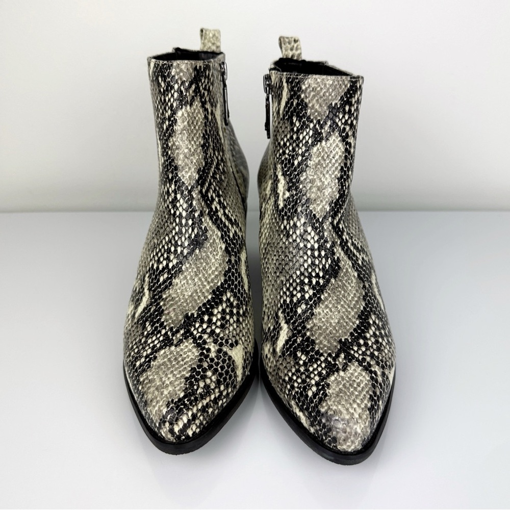 Blondo Women's Elvina Snake Print Leather Ankle Boots Gray Size 9.5 - Picture 7 of 13